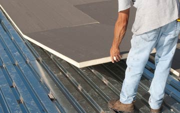 benefits of insulating Poles flat roofing